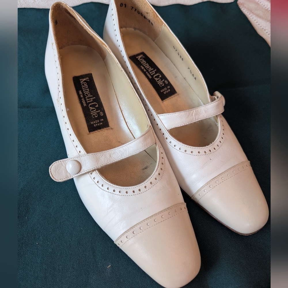 Women's Kenneth Cole Mary Jane Pumps